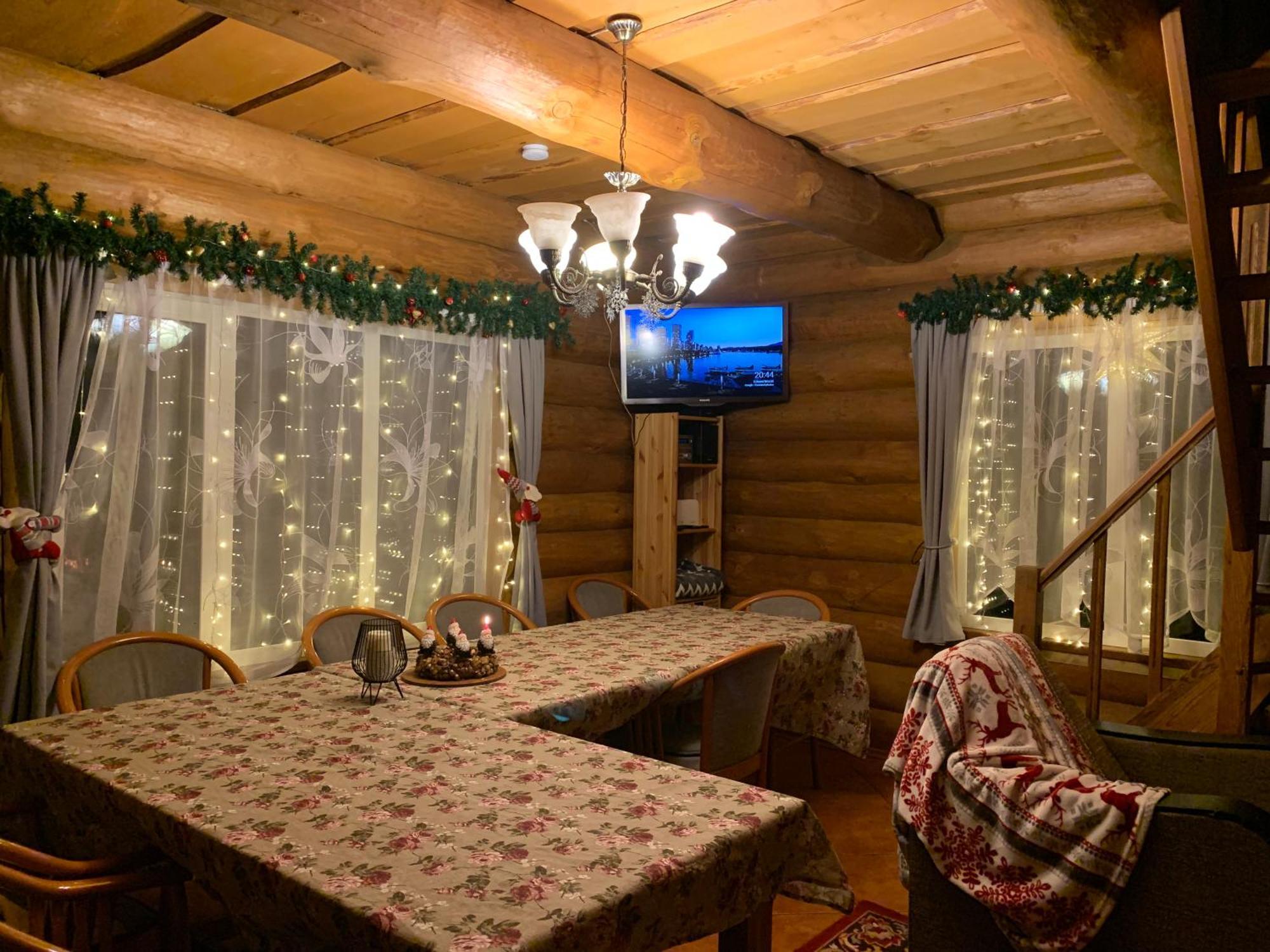 Kundzini Hotel Bīriņi Kültér fotó