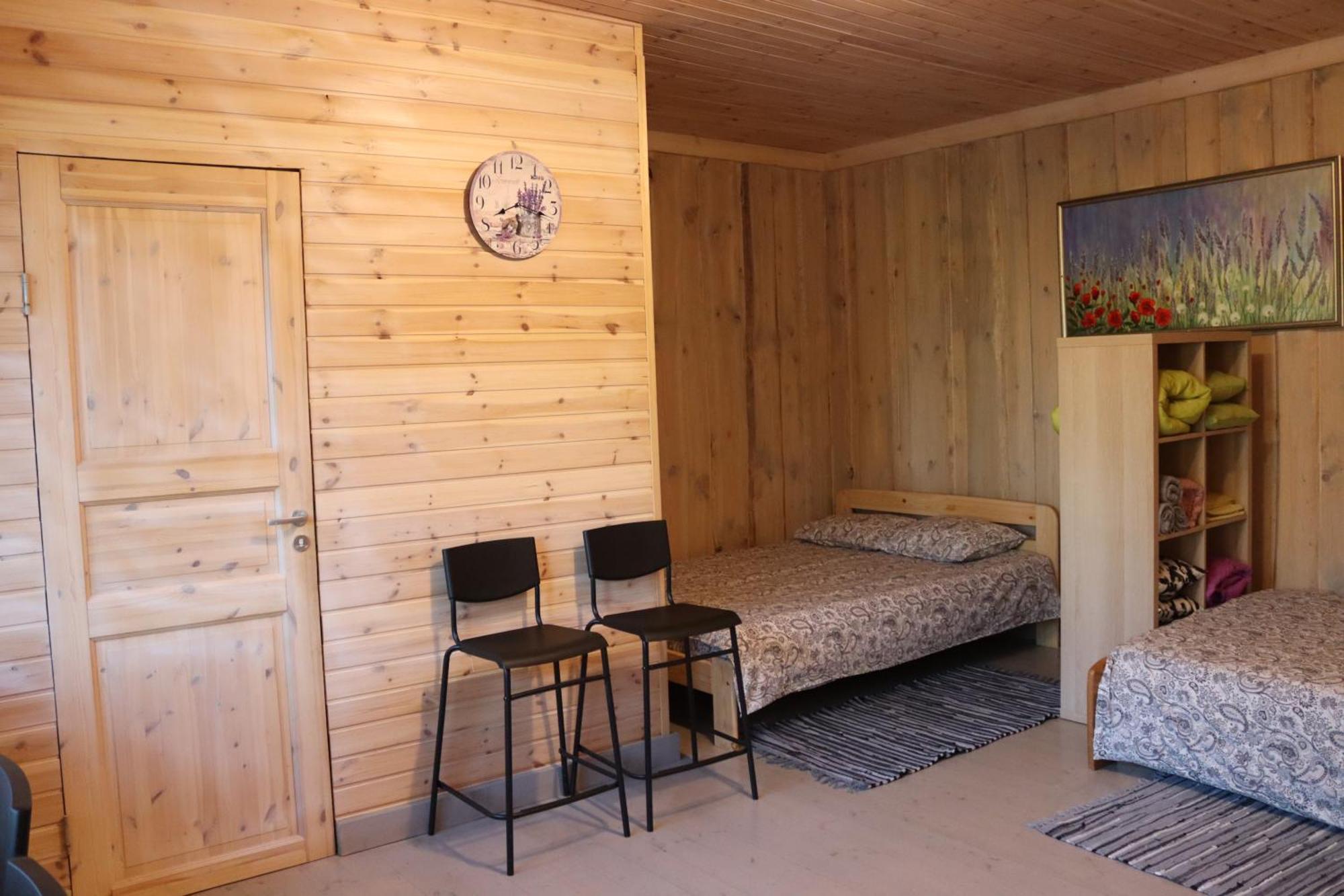 Kundzini Hotel Bīriņi Kültér fotó